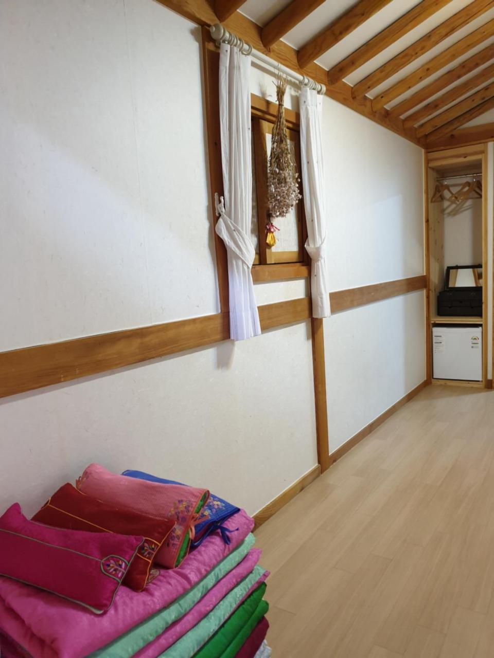 Jeongga Hanok Jeonju Exterior photo